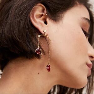 Runaway Heart Dangles
NWT
Free People
COLOR- Red & Gold